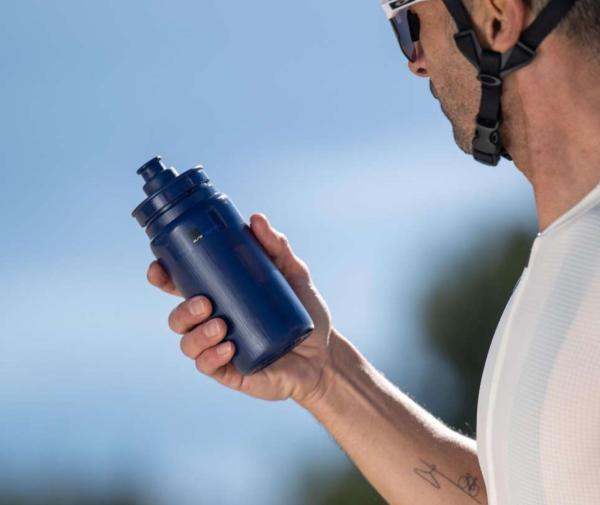 Elite Bidon Fly Tex 550 ml dunkelblau  Produktbild 1